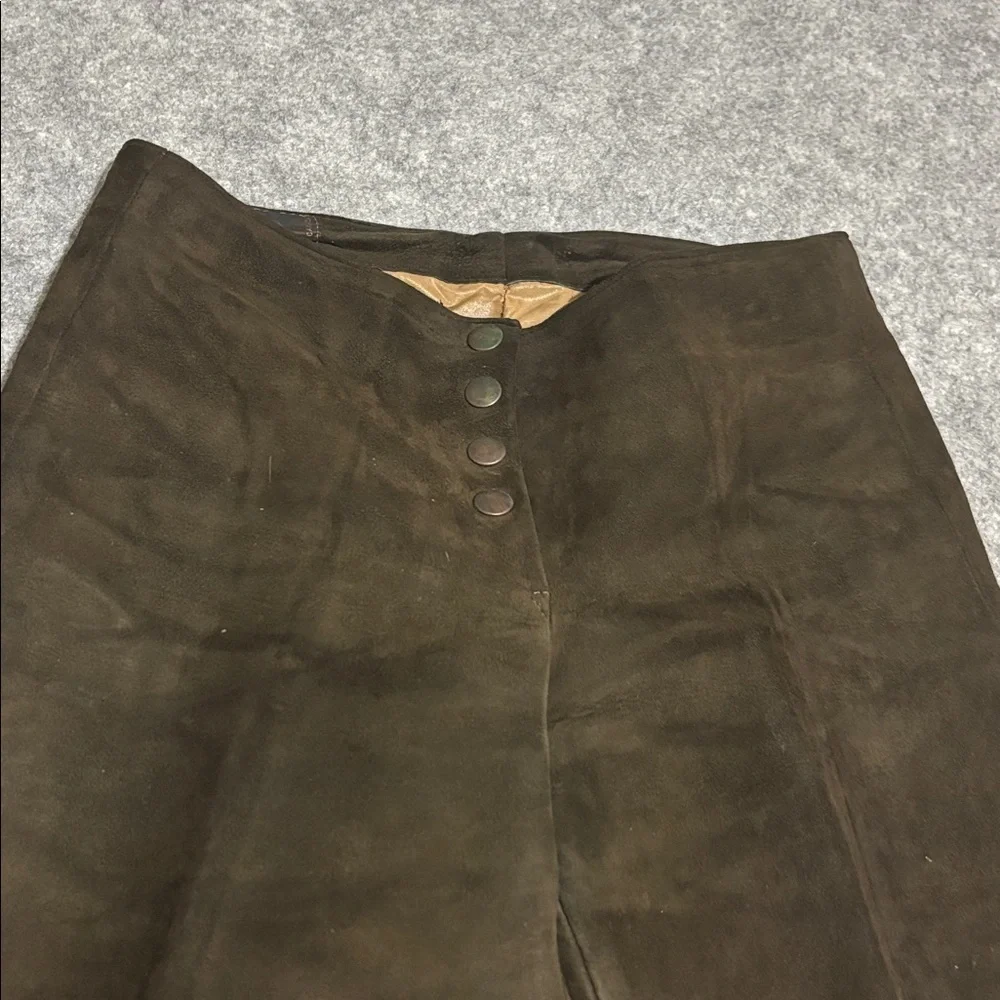 Vintage Black Leather Vest with Embroidered Trim - Picture 10 of 13